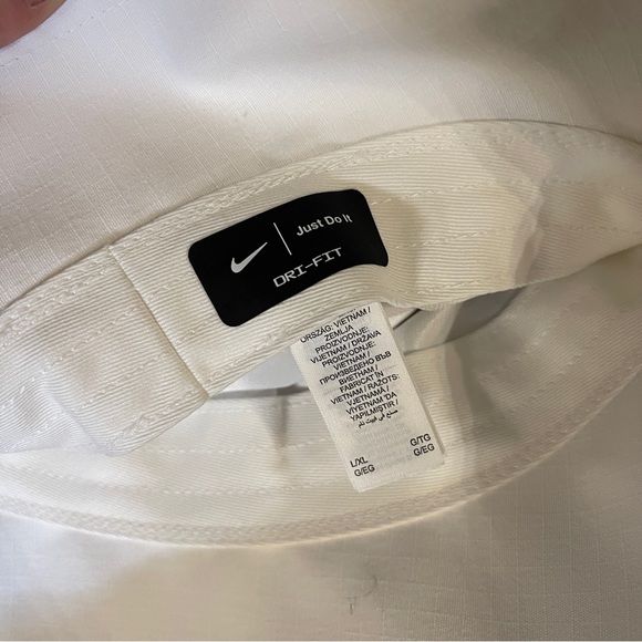 🆕Nike x Jacquemus white Bucket Hat size large/X-Large brand new - Picture 6 of 7
